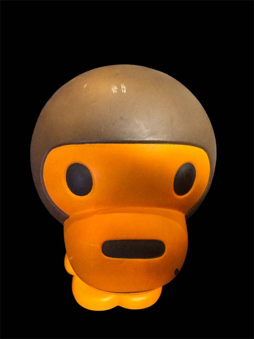 A BATHING APE BABY MILO フィギュア型貯金箱
