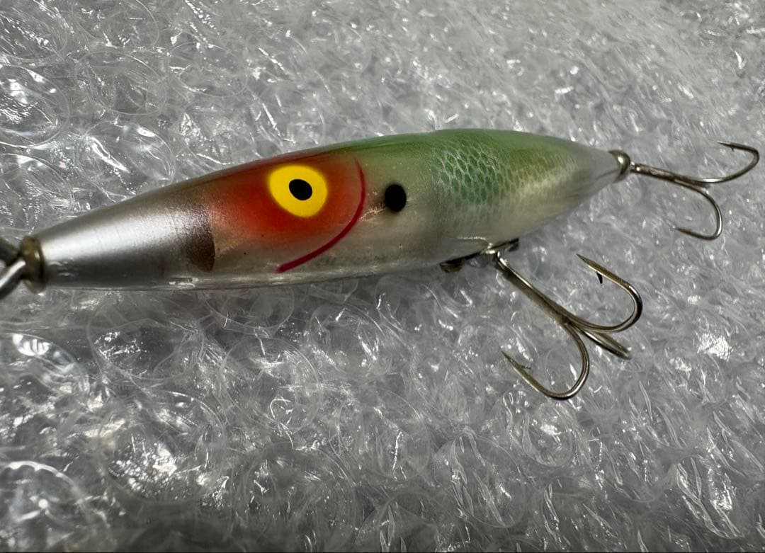 オールドヘドン　ダイイングクイーバー　レアカラー　イエローアイ　HEDDON
