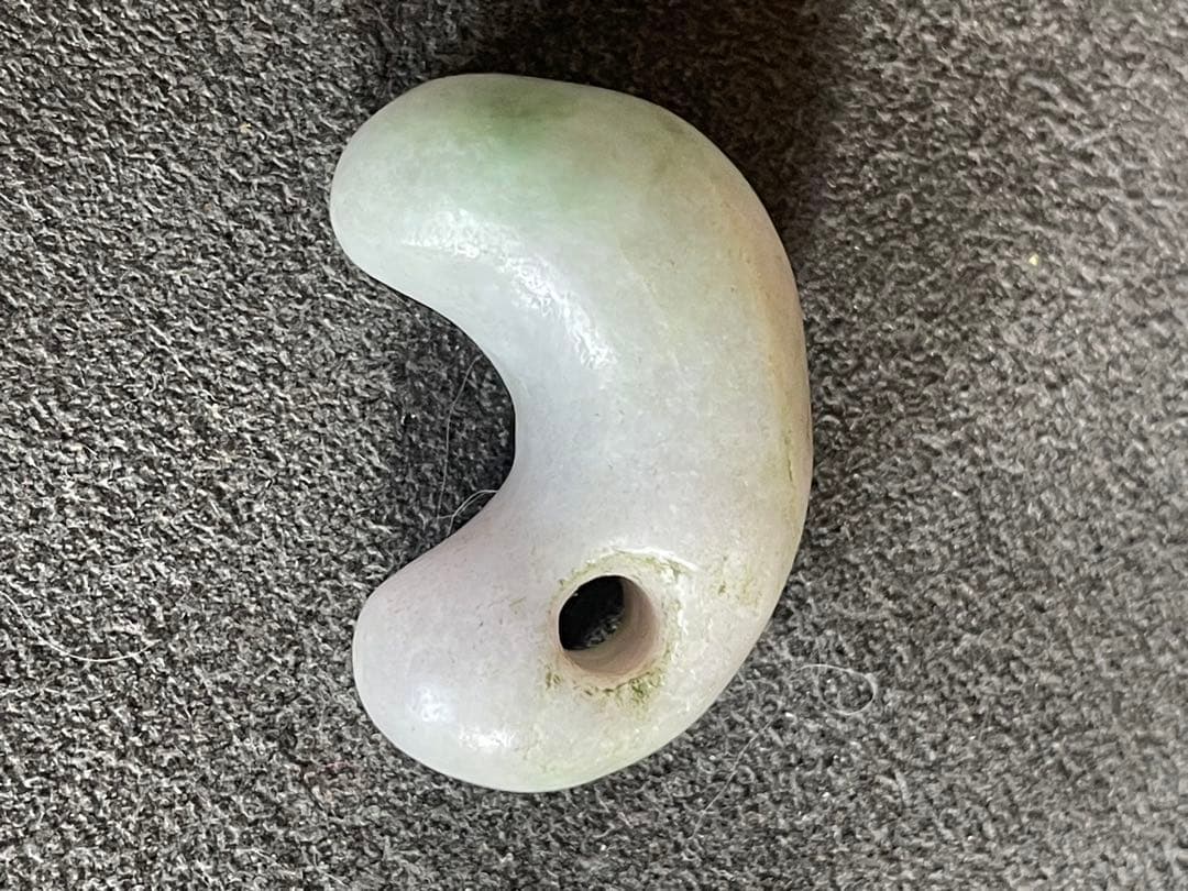 弥生〜古墳時代　翡翠勾玉