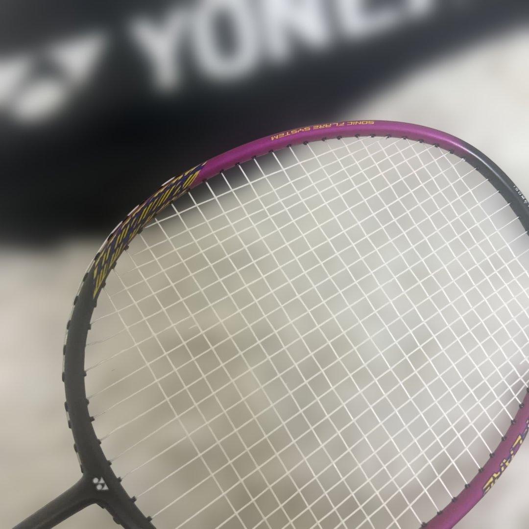 【未使用級】ヨネックス ナノフレア30 バドミントンラケット　パープル