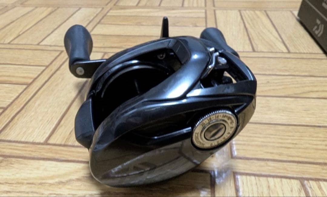 ダイワ タトゥーラ TW 300XHL ベイトリール　ビッグベイト