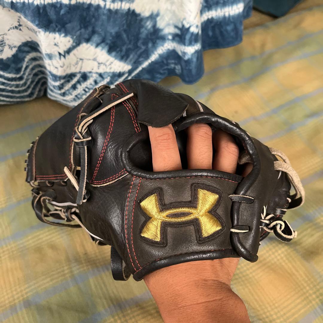 Under Armour 硬式グローブ