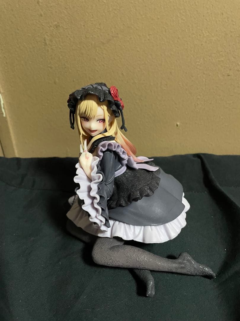 着せ恋のフィギュアセット（白ドレス・悪魔・ゴシック）