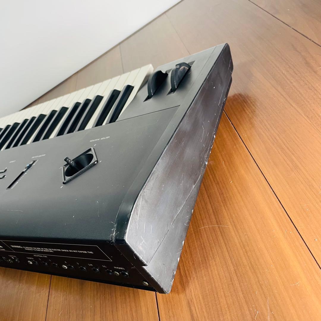 希少　動作品　KORG WAVESTATION EX シンセサイザー