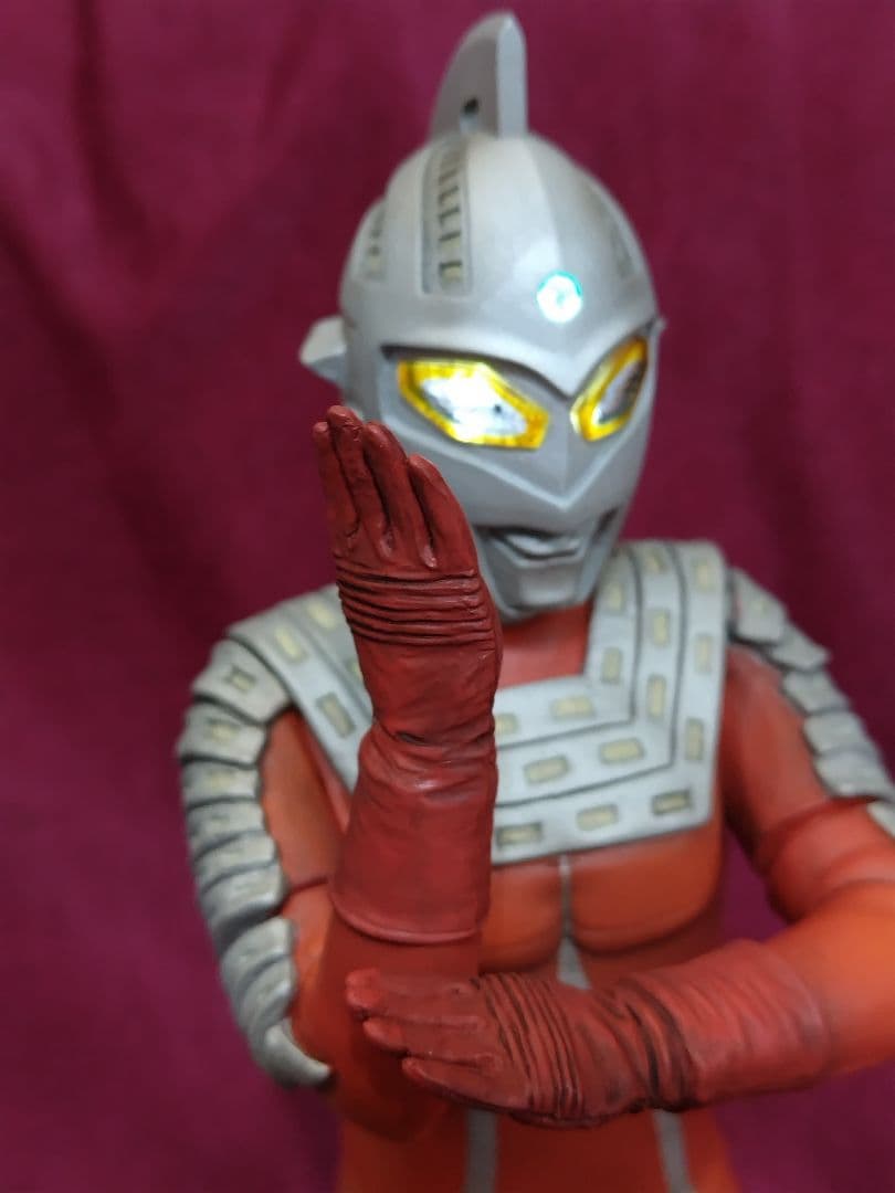 ウルトラセブン CCP 発光ギミック付 ワイドショット　ハイグレードVer
