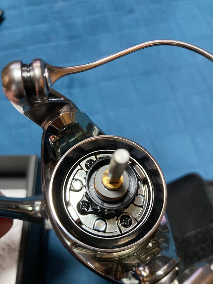 リール SHIMANO 18STELLA 2500SGH