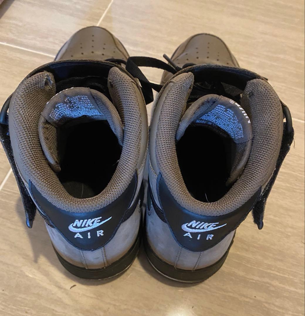 Nike Air Force 1 グレー ハイカットシューズ