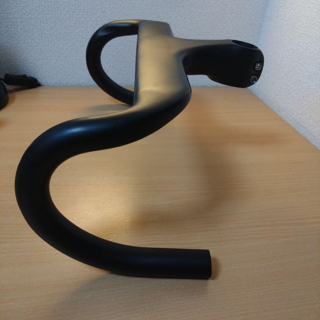 ステム一体型カーボンエアロハンドル　360mm