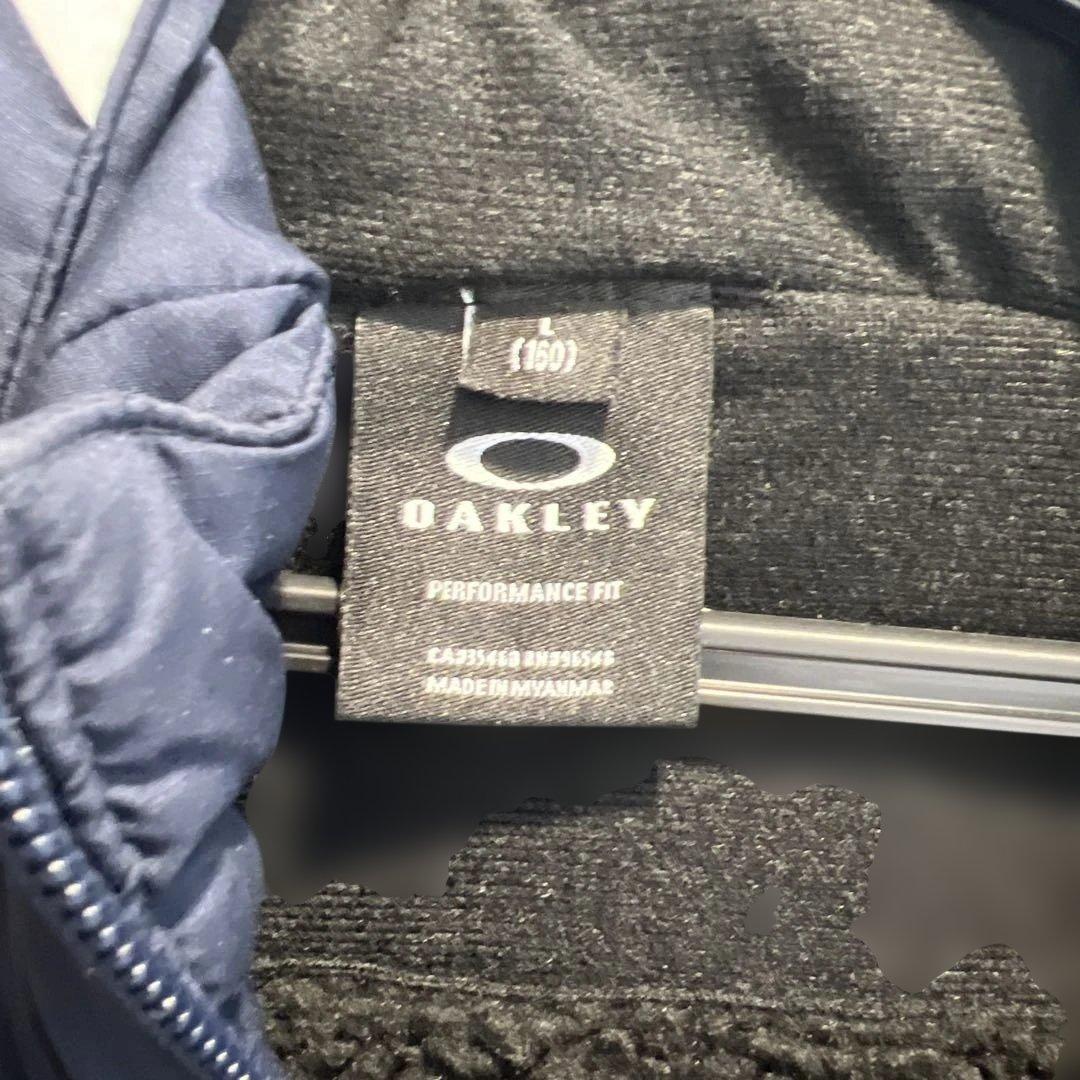 OAKLEY オークリー　フード付きロング　子供用　サッカー　スポーツなど
