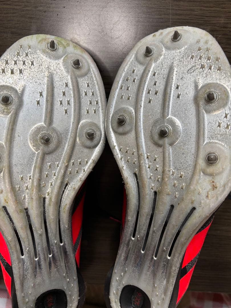ADIZERO LIGHTSTRIKE PRO スパイク