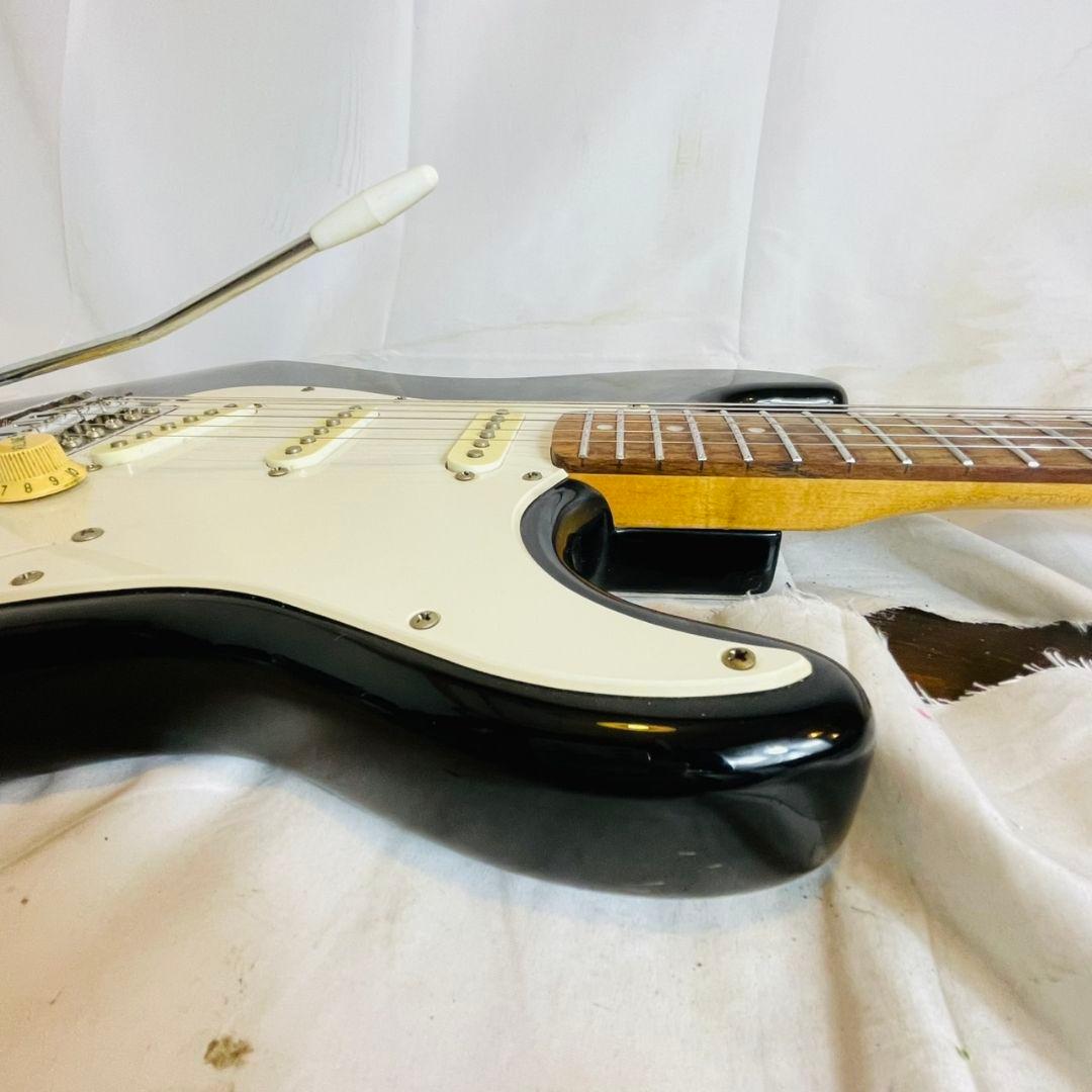 fender スクワイア SQUIER Bullet Strat　エレキギター