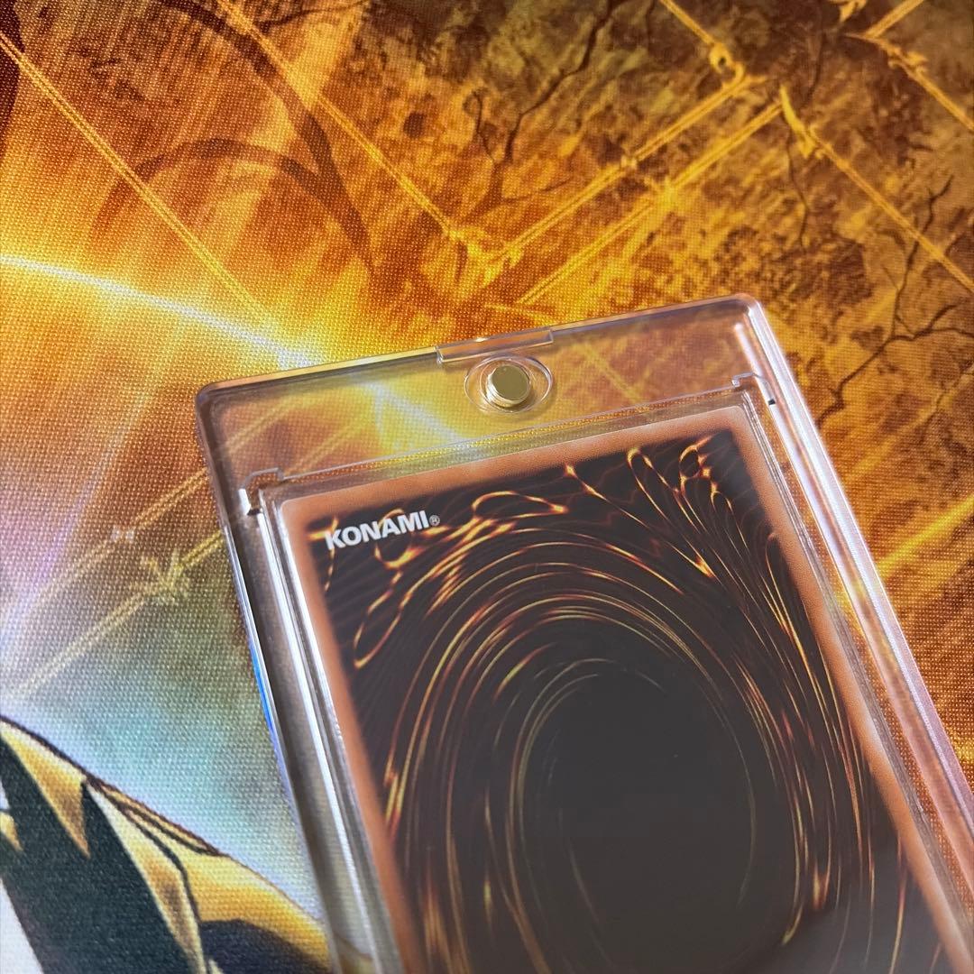 遊戯王 超魔導剣士ブラックパラディン　レリーフ