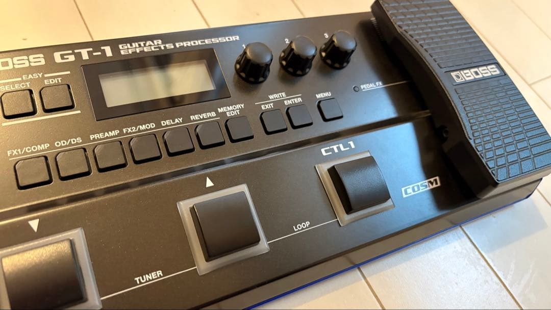 【箱なし・美品】BOSS GT-1 ギターエフェクター