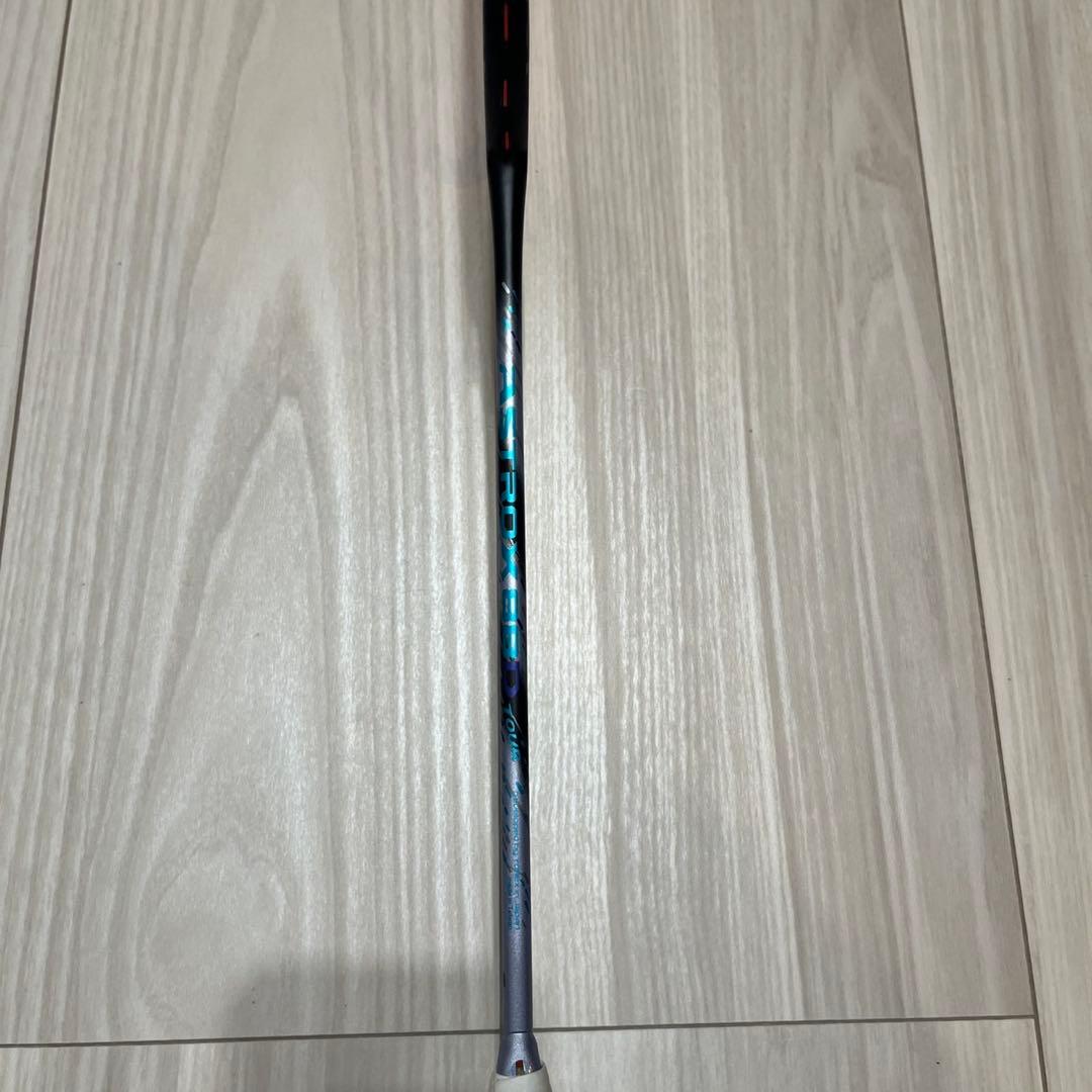 超美品！！YONEX ASTROX88D TOUR 4ug5