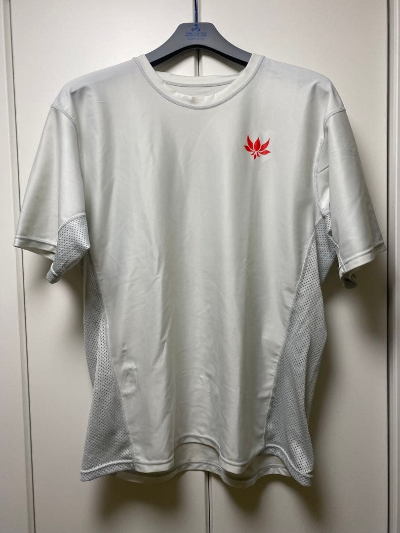 新品未使用 AXXE Classic ラッシュガードTシャツ 2着セット