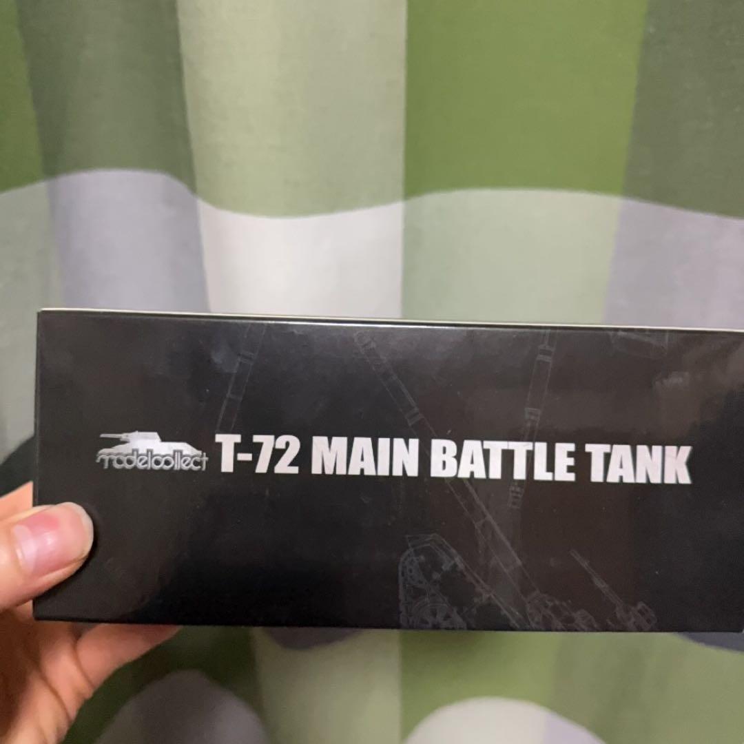 modelcollect T-72 MAIN BATTLE TANK 戦車模型