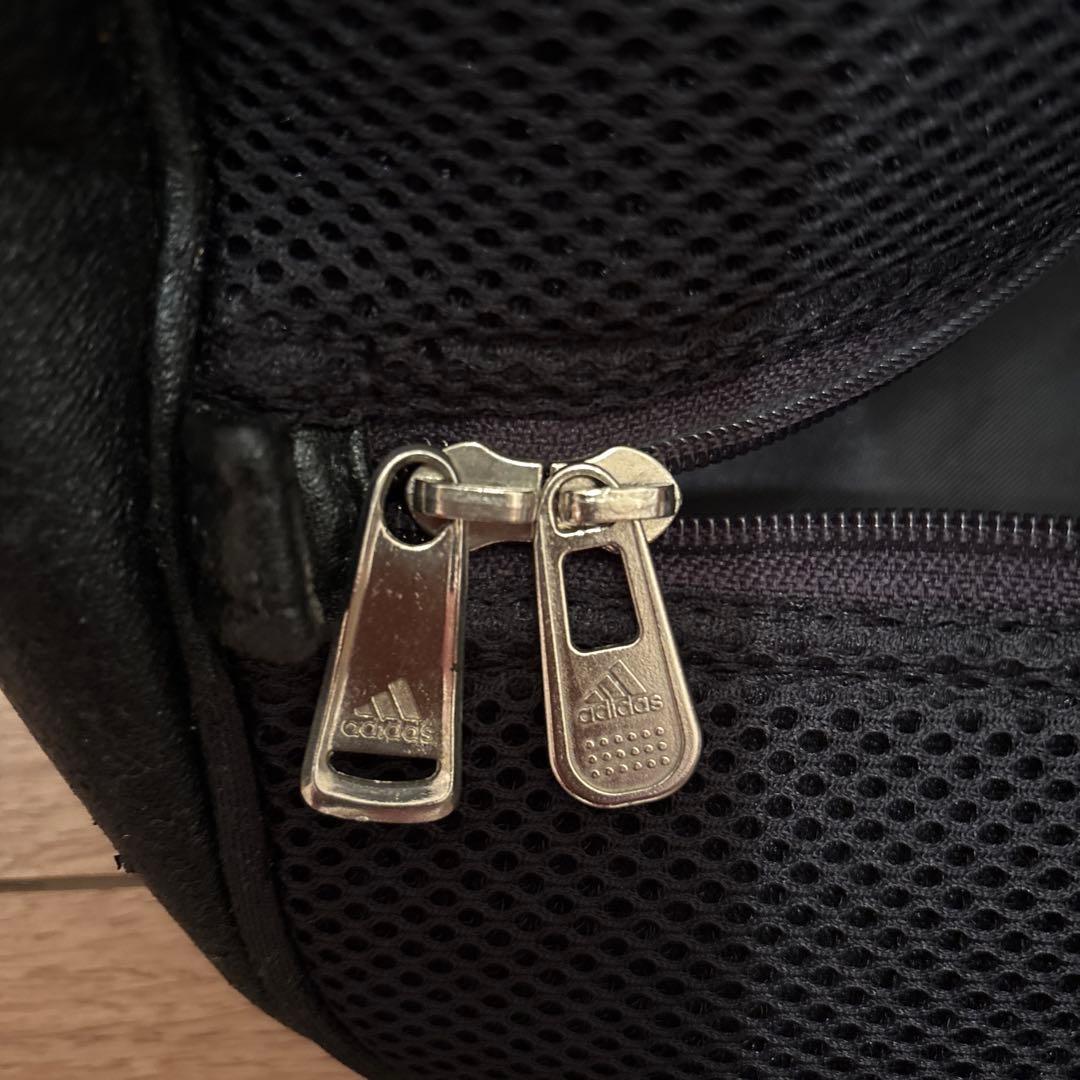adidas キャディバッグ ブラック 3本ストライプ