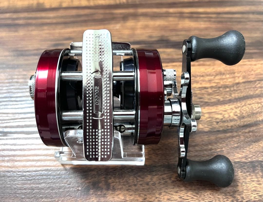 ABU アンバサダー 2500C バーガンディ　アブガルシア　2500c