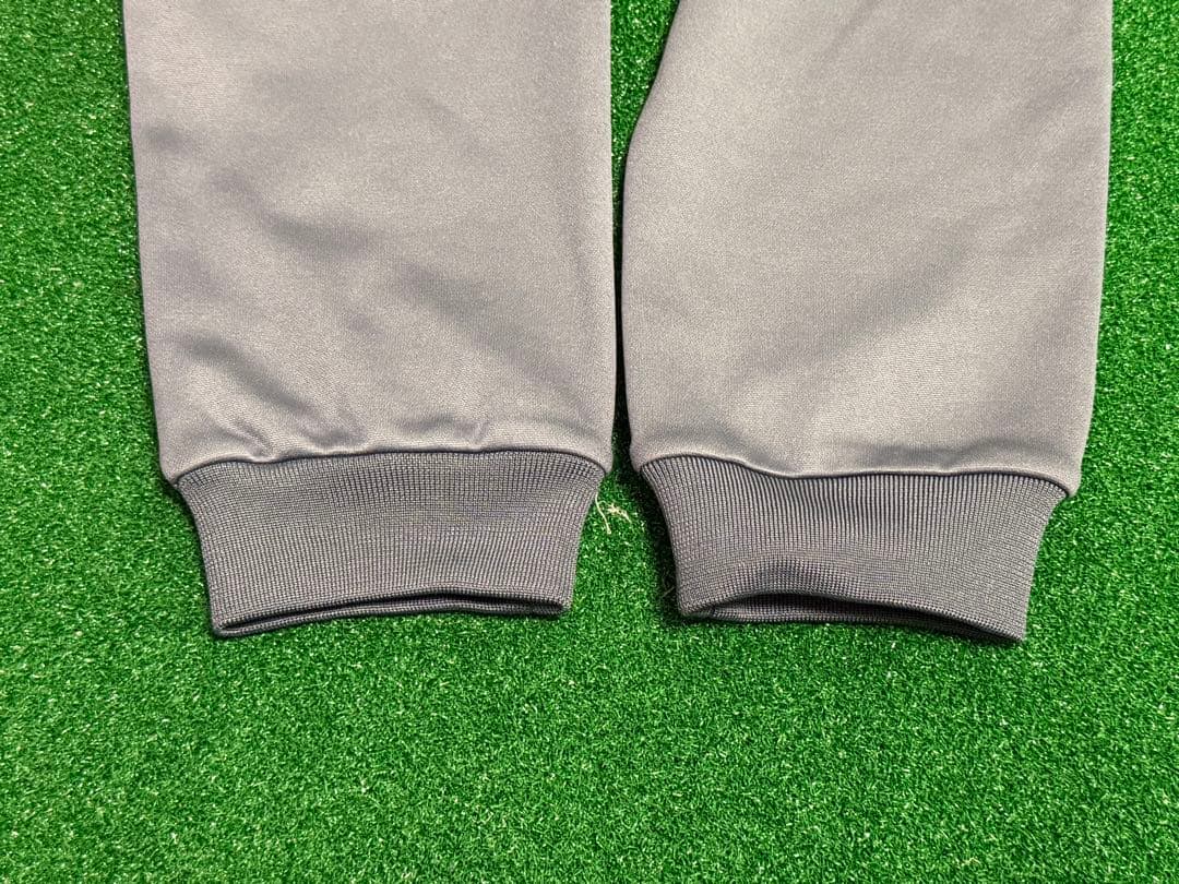 TaylorMade グレー ゴルフパンツ