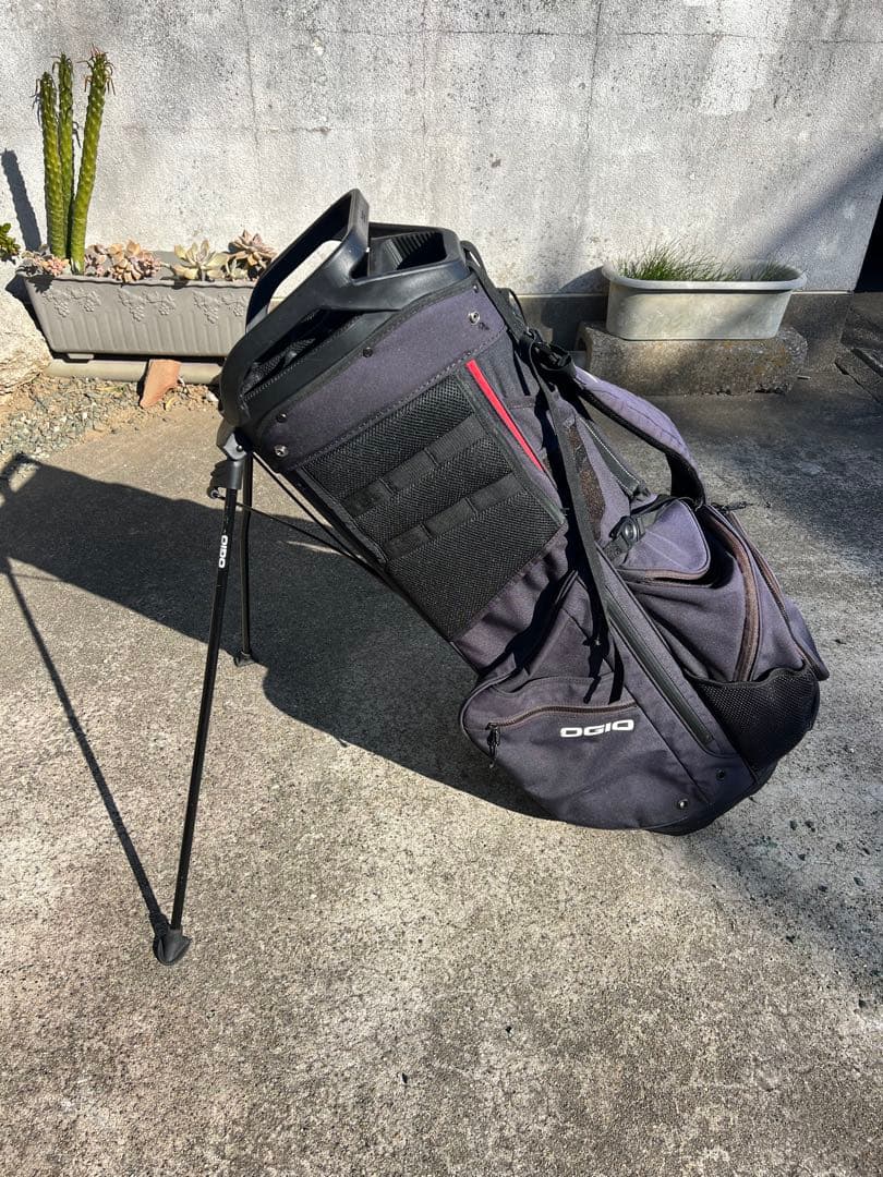 タイムセール 2月5日まで Ogio ブラック キャディバッグ　14分割