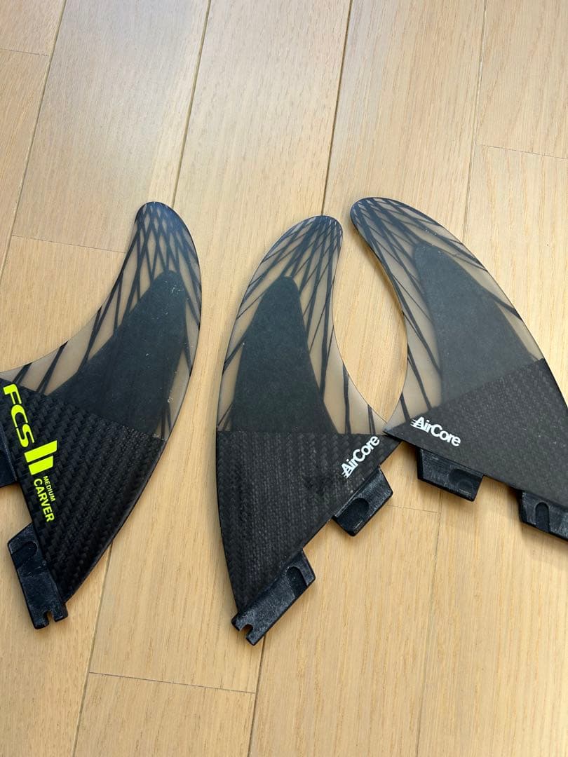 FCS Carver Medium フィン 3フィンセット