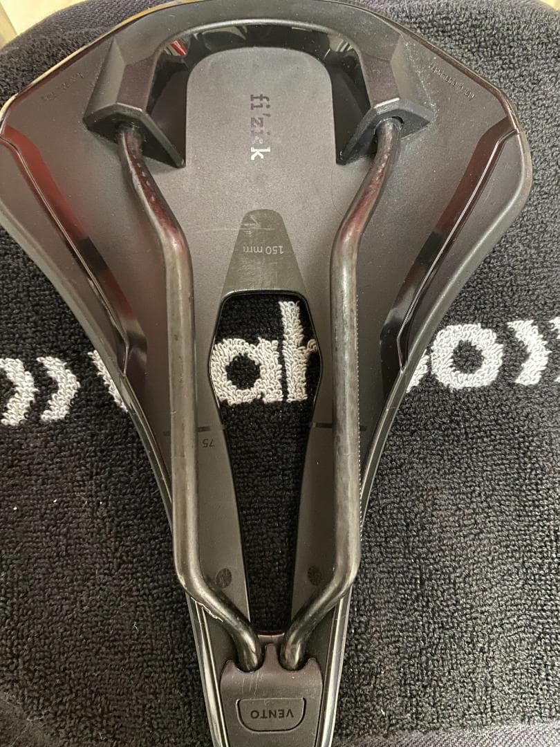 fi'zi:k フィジーク VENTO ARGO X1(150mm) 美品