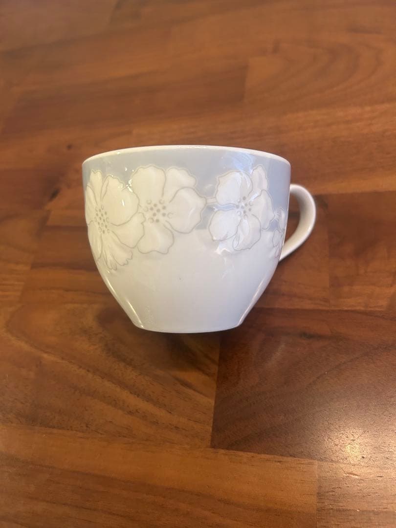 GIVENCHY 食器セット　花柄　カップ　プレート