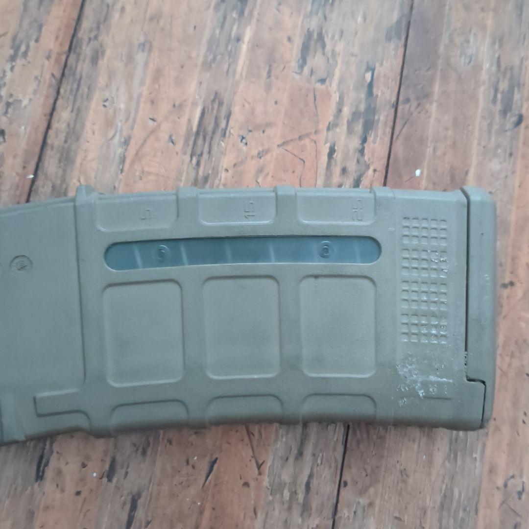 米軍　MAGPUL PMAG M4 両窓　5.56mm 30連 マガジン　⑦