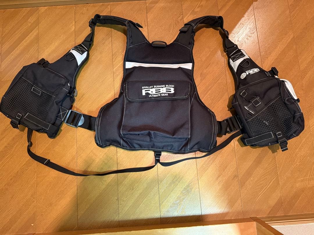 ライフジャケット　リバレイ　RBB