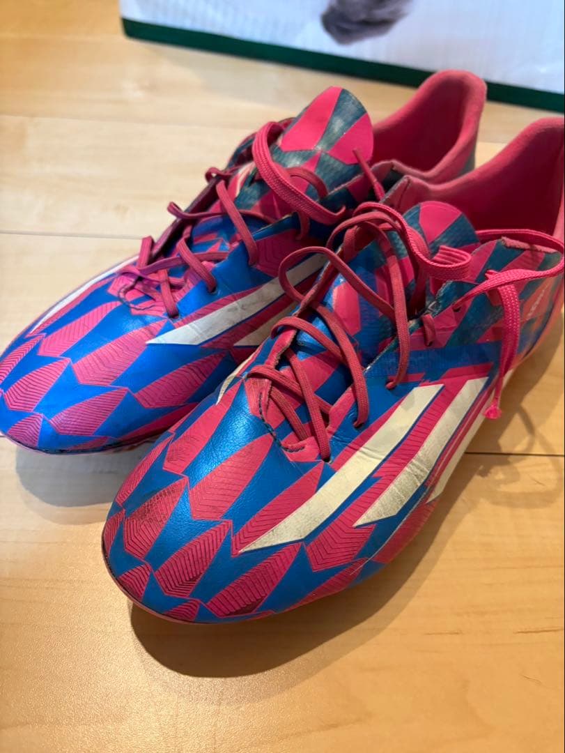 アディダスアデゼロ4　F50