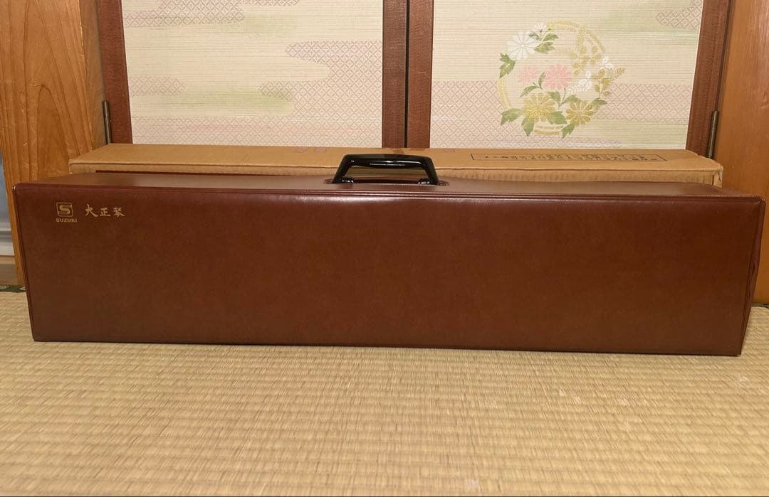 【新品未使用】SUZUKI スズキ 大正琴 松 ケース 箱付