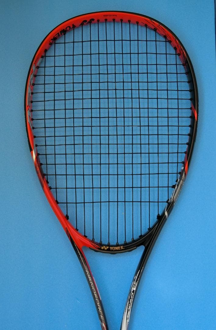 【美品】名器　YONEX NANOFORCE 8V 　赤/黒　　ガムブースト