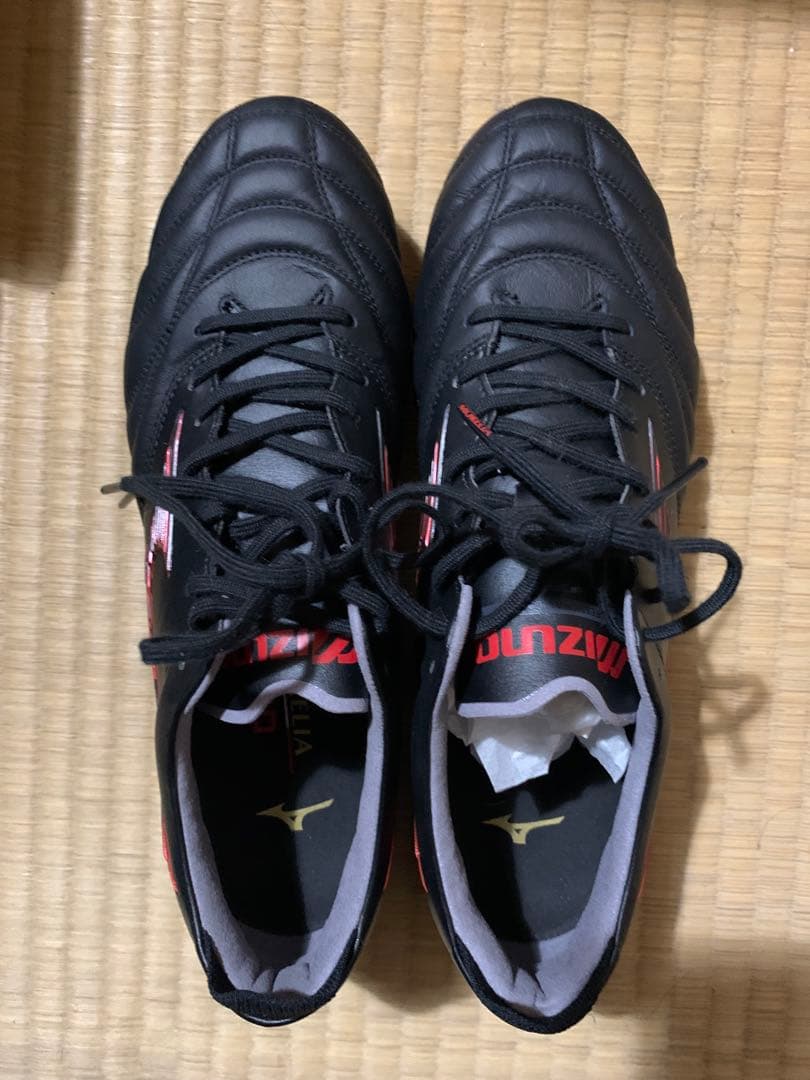 Mizuno MORELIA NEO 4 ブラックカラー (ポイント取り換え式)