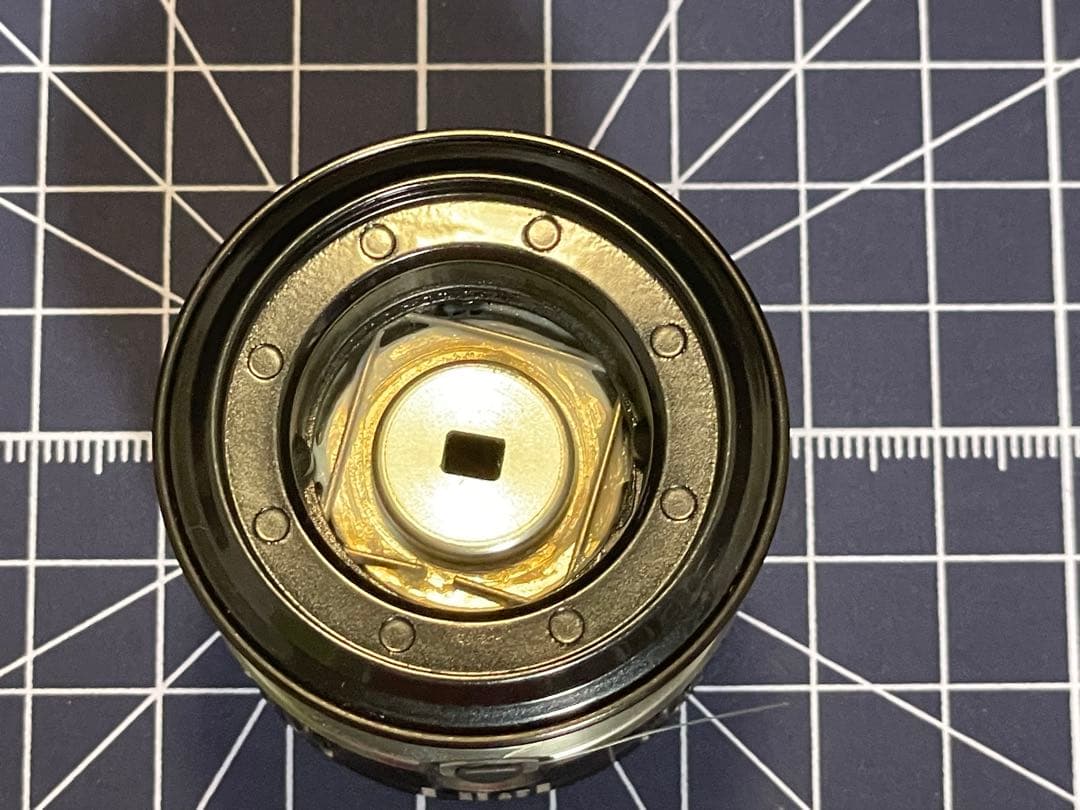 19ヴァンキッシュ　C2000SHG スプール　　　 純正　美品　①