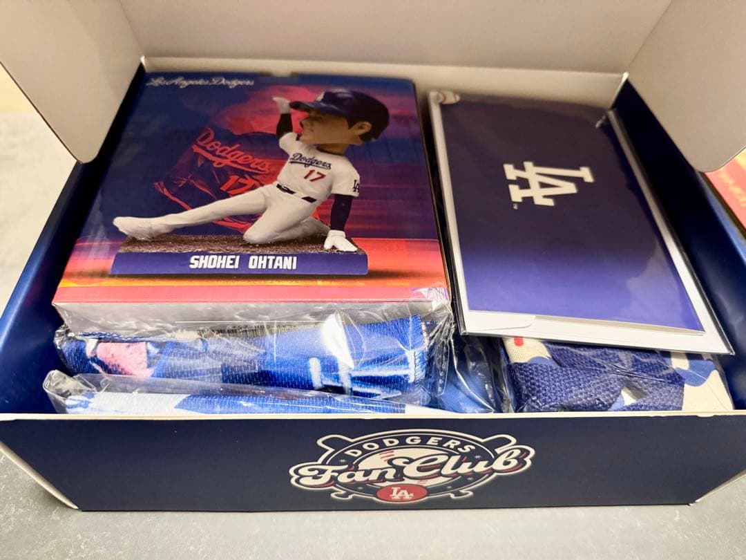 Dodgers Fan Club Box ドジャース VIP会員 大谷翔平
