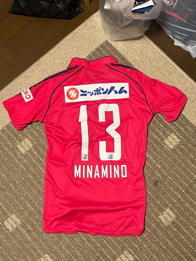 セレッソ大阪　南野拓実　ユニフォーム　ミズノ　Ｍサイズ　ピンク　♯１３　Ｊリーグ