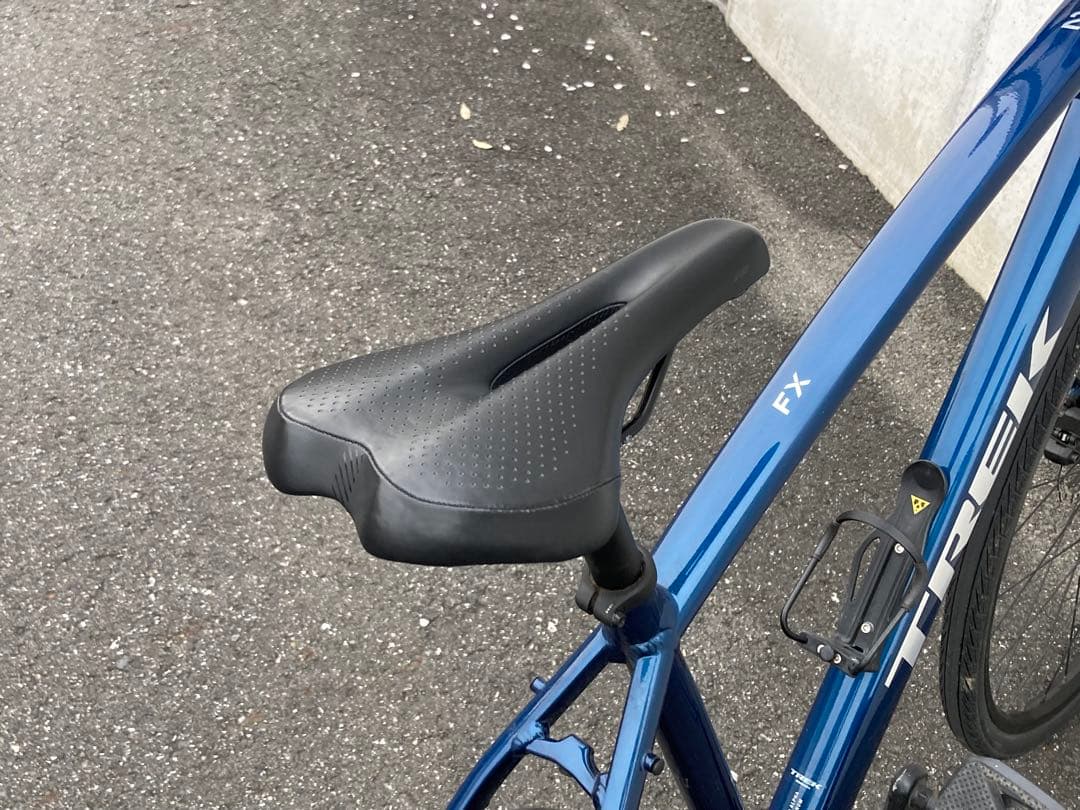 美品 2025年モデル トレック TREK FX2 Disc Gen4 サイズL