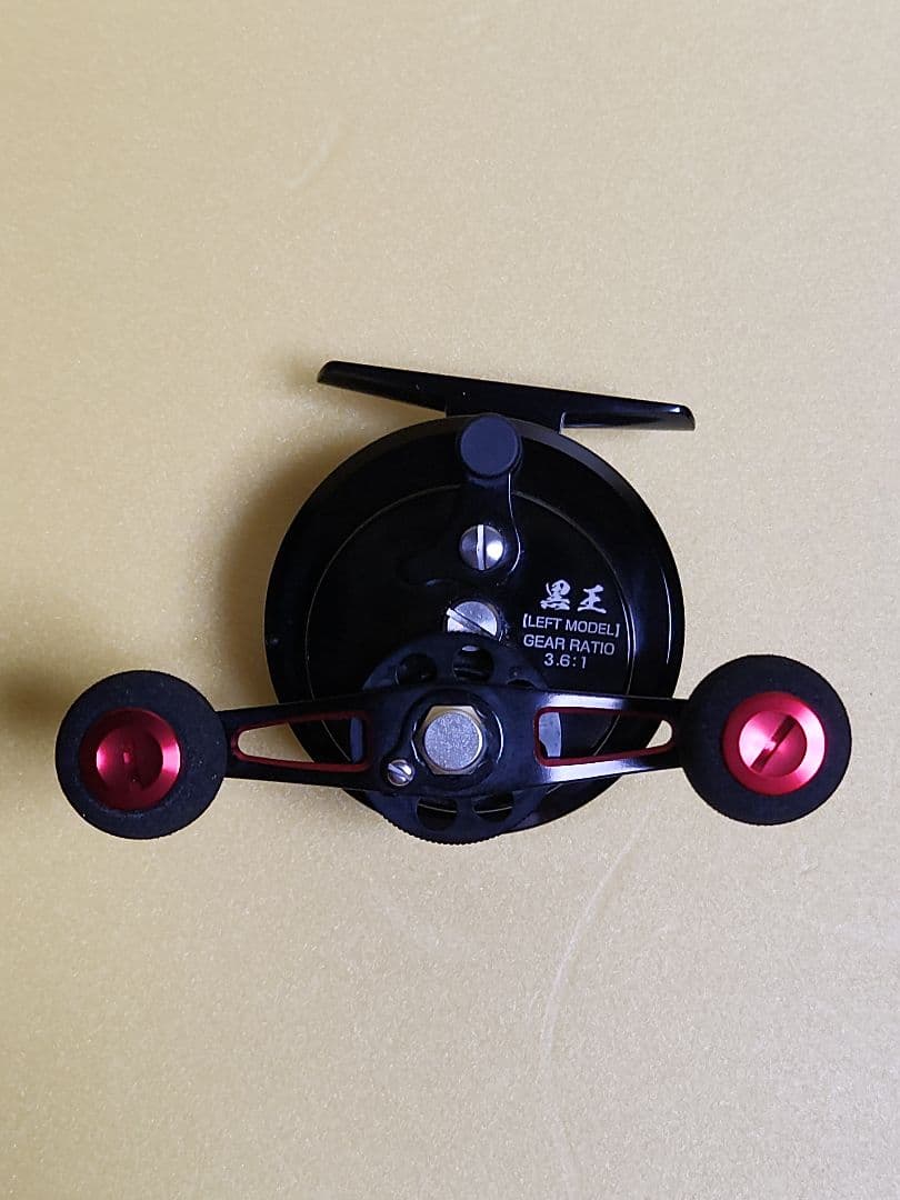 FUN TOOL　黒王　レフトハンドル　筏　かかり釣り　片軸リール　リール