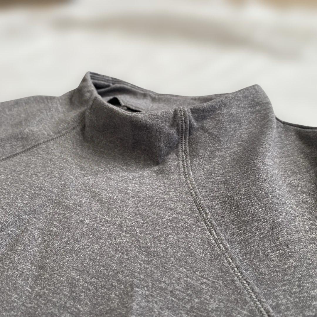 ルルレモン　lululemon グレー ハイネックジャケット サイドポケット付き