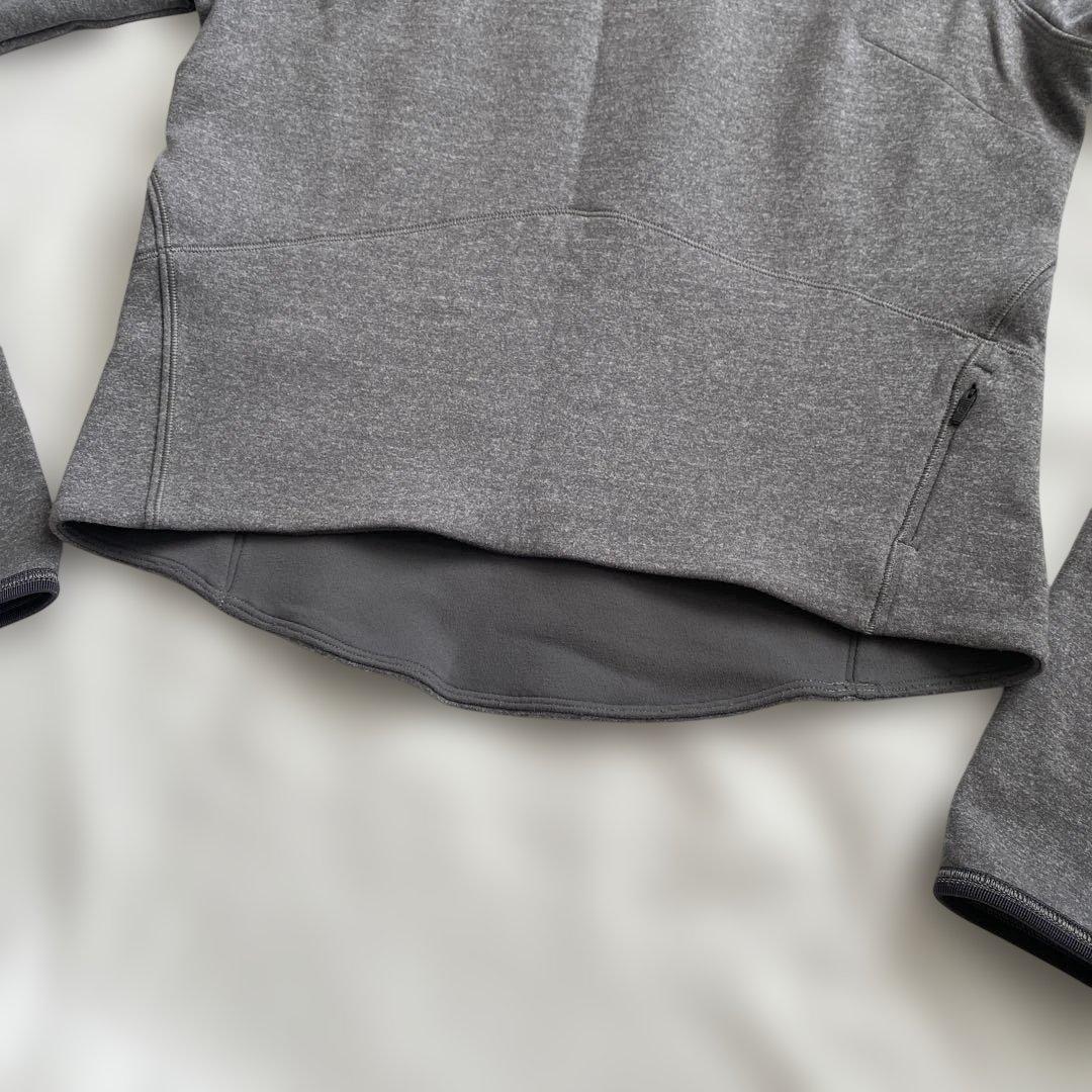ルルレモン　lululemon グレー ハイネックジャケット サイドポケット付き