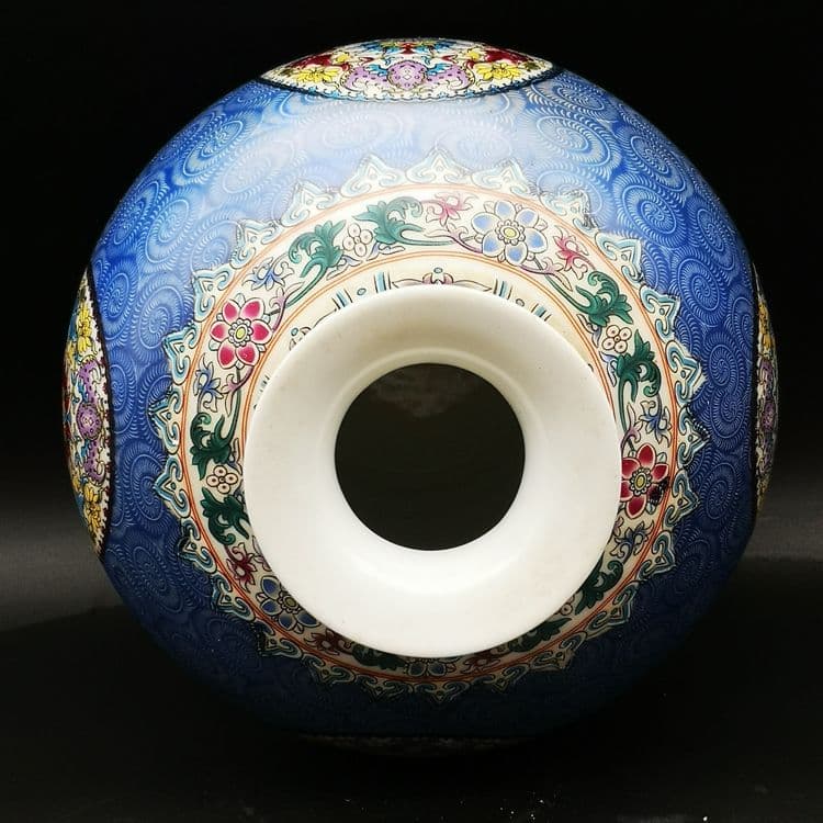 大清隆琅彩団模様石榴尊花瓶  景徳鎮 陶磁器 装飾品 現代工芸品美術品 置物