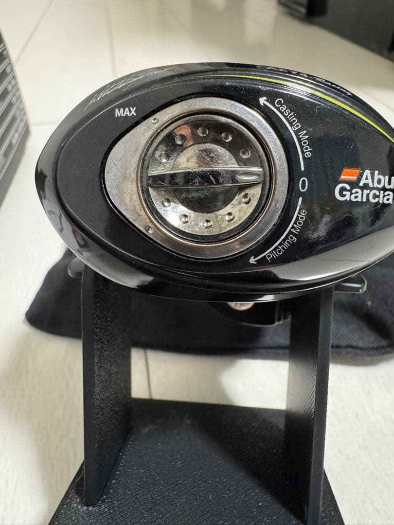 Abu Garcia ambassadeur LTZ AE74 レフトハンドル