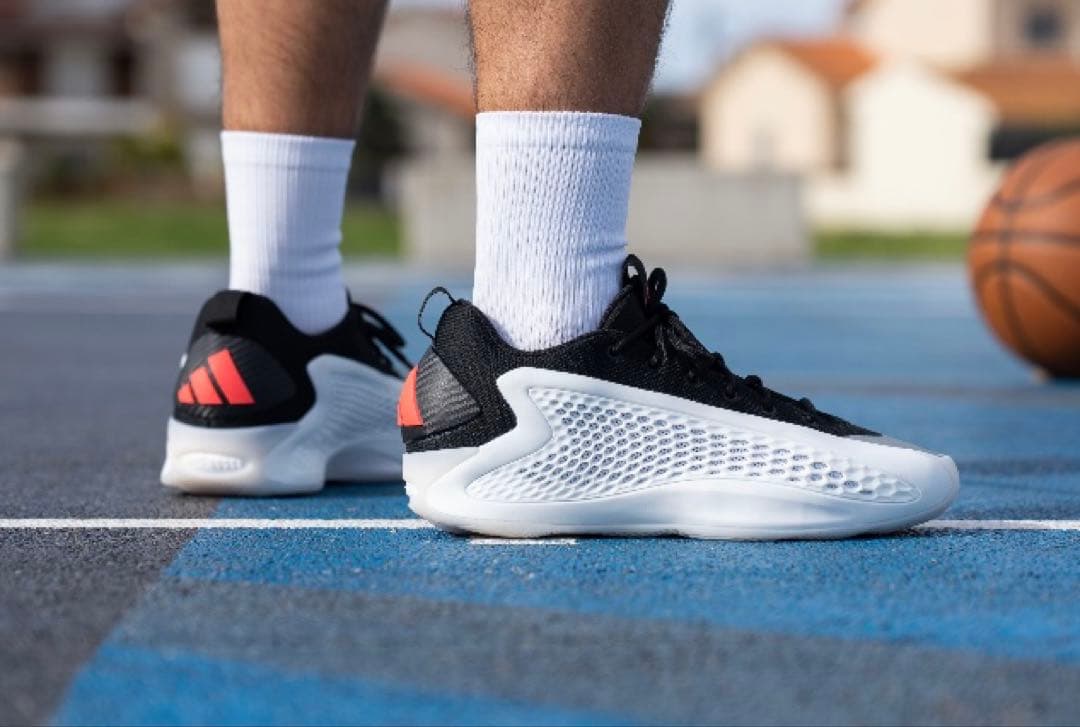 adidas Anthony Edwards 1 Low AE1 エドワーズ