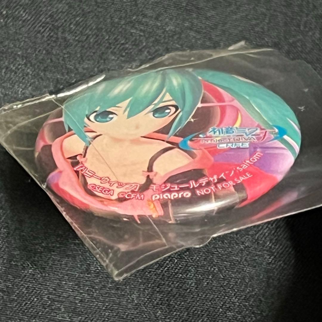 グッ鉄カフェ　初音ミク　ハニーウィップ　缶バッジ　ガチャ　1点