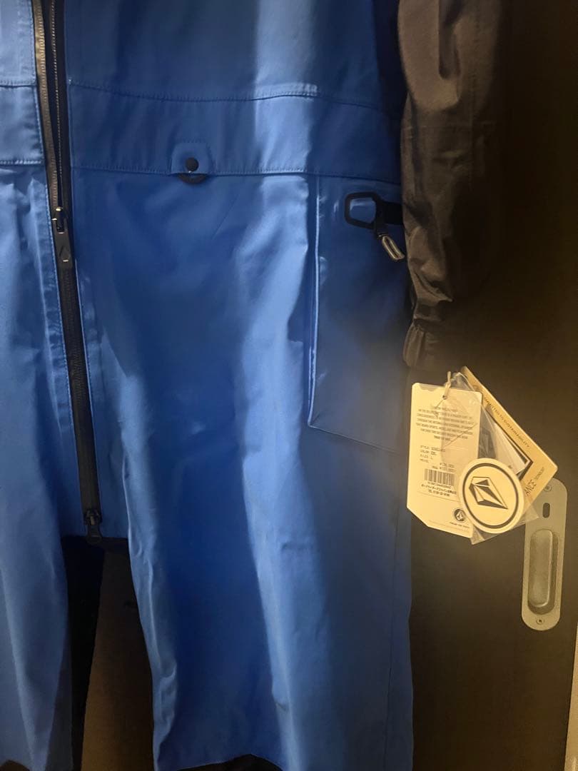 格安 VOLCOM ¥187,000 JAMIE LYNN GORE-TEX3