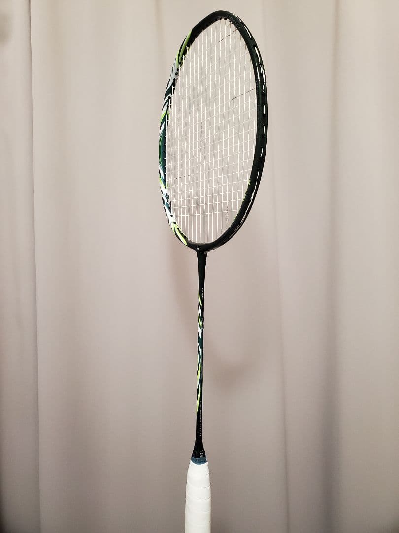 YONEX　アストロクス100 tour