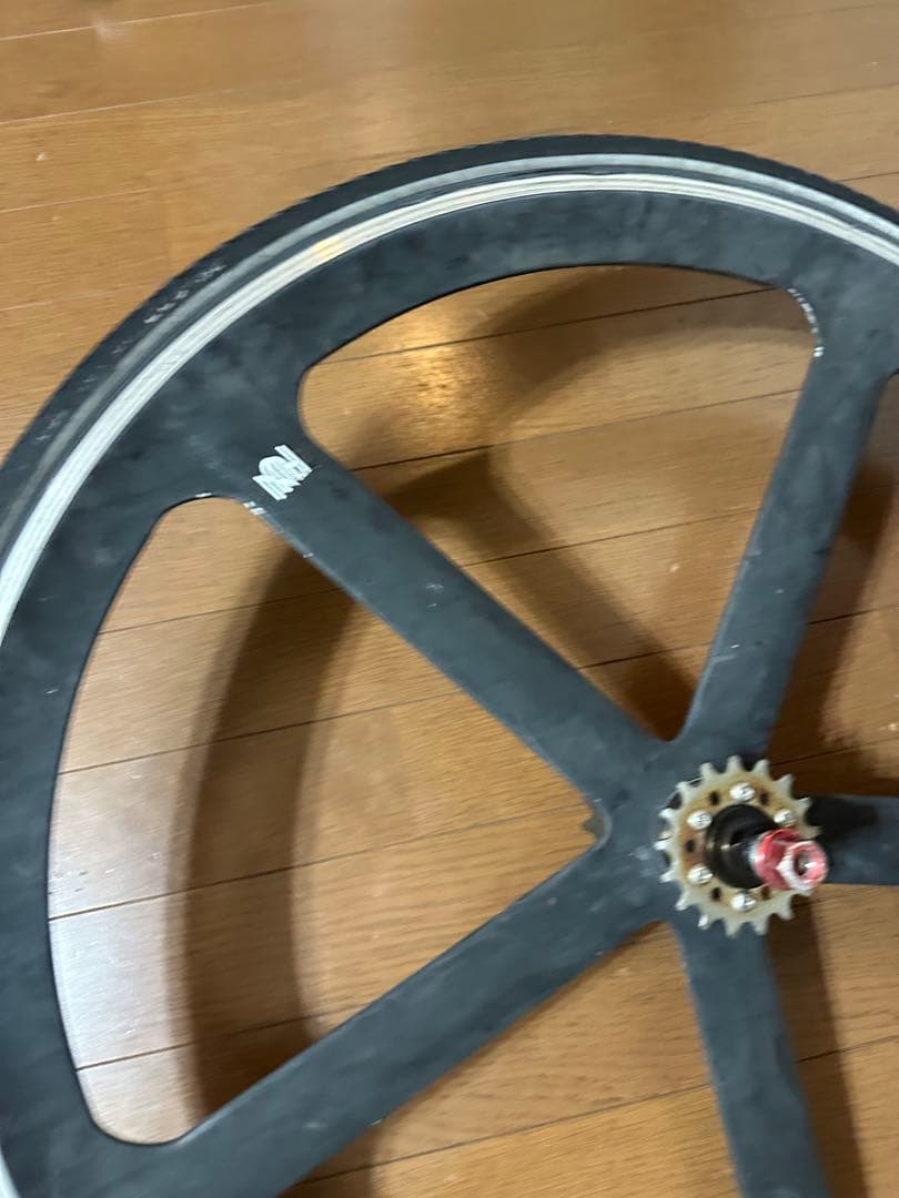 ピストバイク　バトンホイール