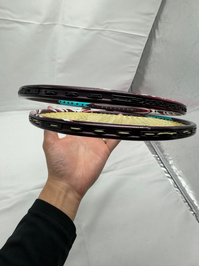 外観美品　ヨネックス　アストロクス100ZZ クレナイ　3UG5