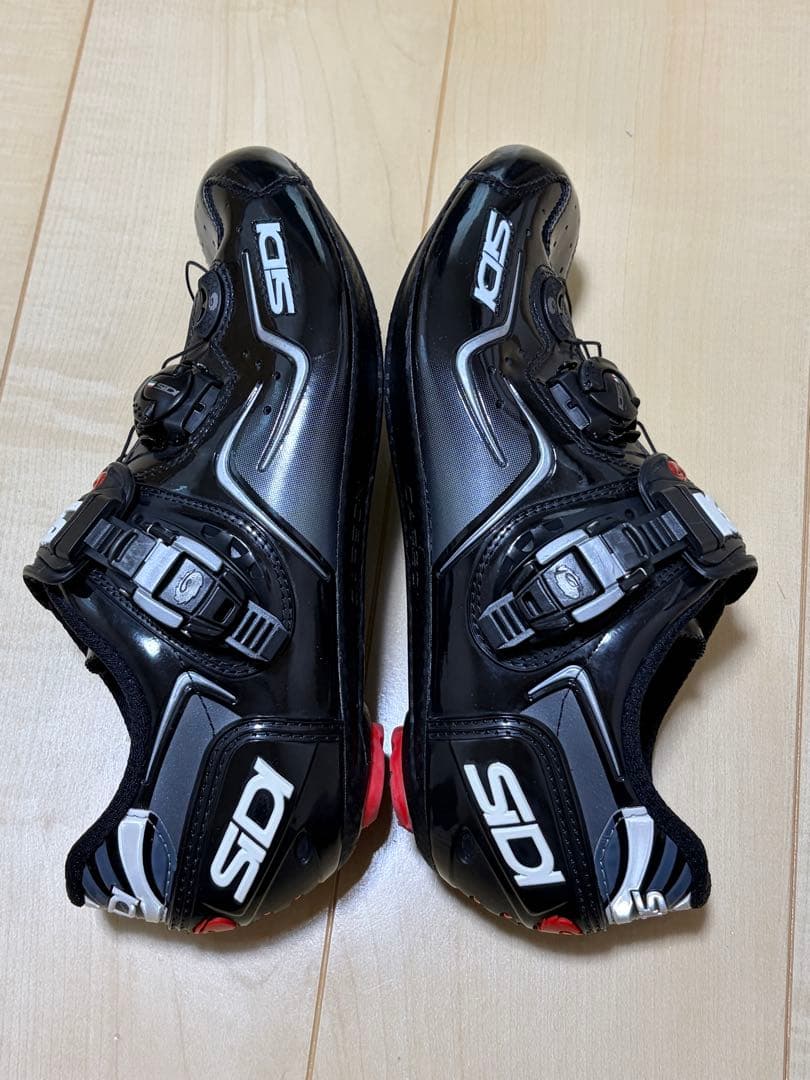 SIDI KAOS ブラック エナメル (ロードバイクシューズ) カーボンソール