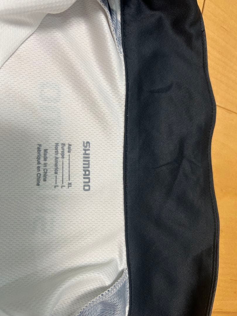 シマノLIMITEDPRO ハーフジップシャツ　XL